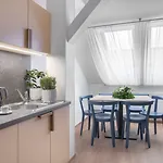 Nest By Adrez Apartmán *