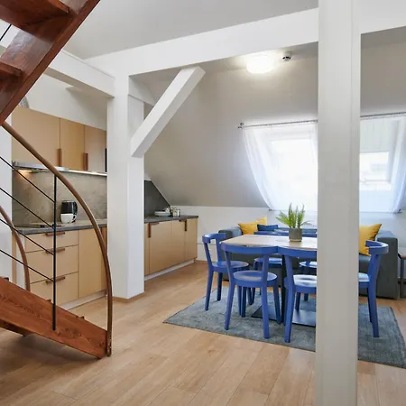 Nest By Adrez Apartment Prague