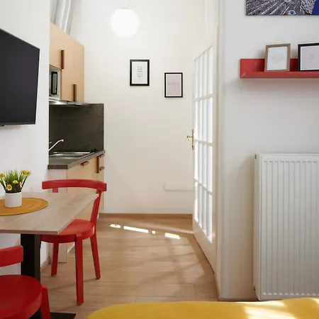 Apartment Nest By Adrez *