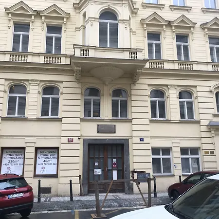 Lejlighed Nest By Adrez Prag