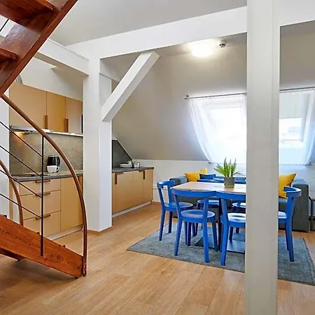 Apartment Nest By Adrez