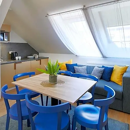 Apartment Nest By Adrez