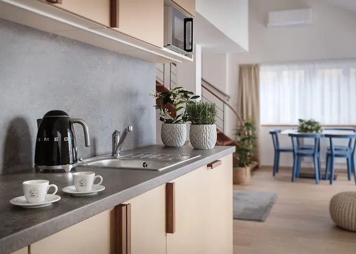 Nest By Adrez Apartment *