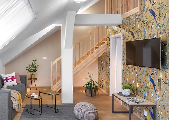 Nest By Adrez Apartment