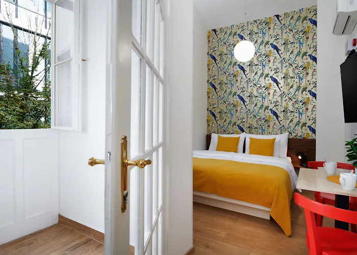 Nest By Adrez Apartment