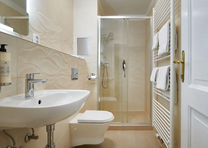 Apartment Nest By Adrez Prague